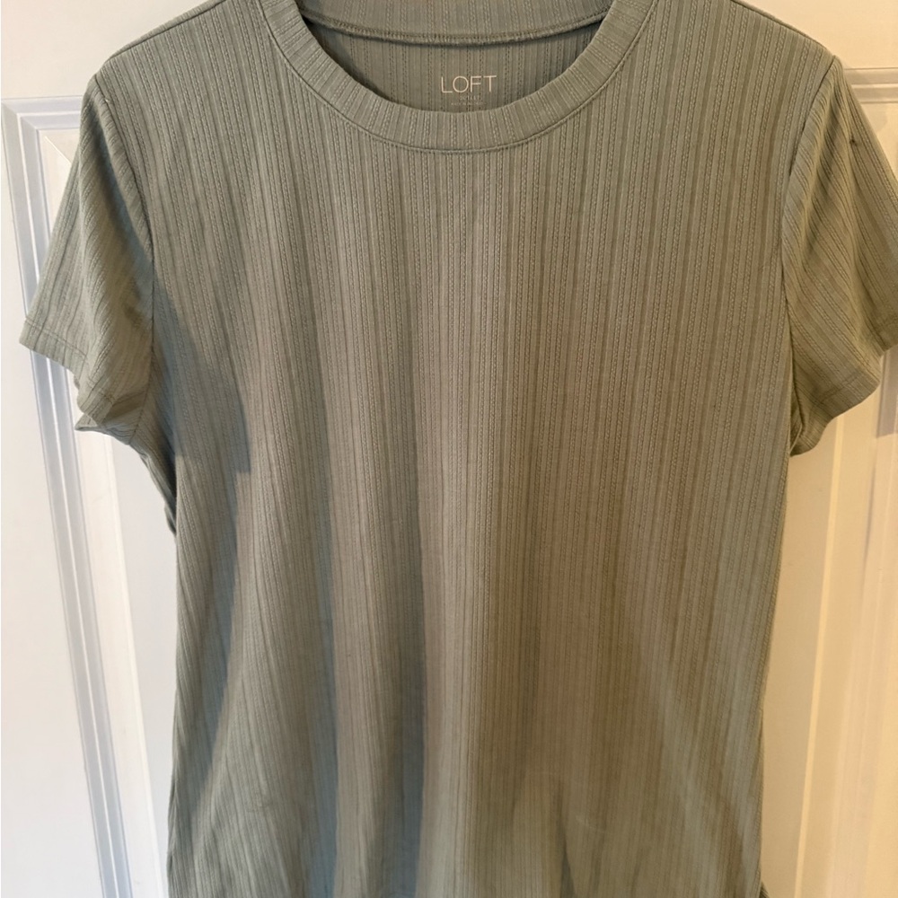 LOFT Outlet Ribbed Short Sleeve Tee in Sage